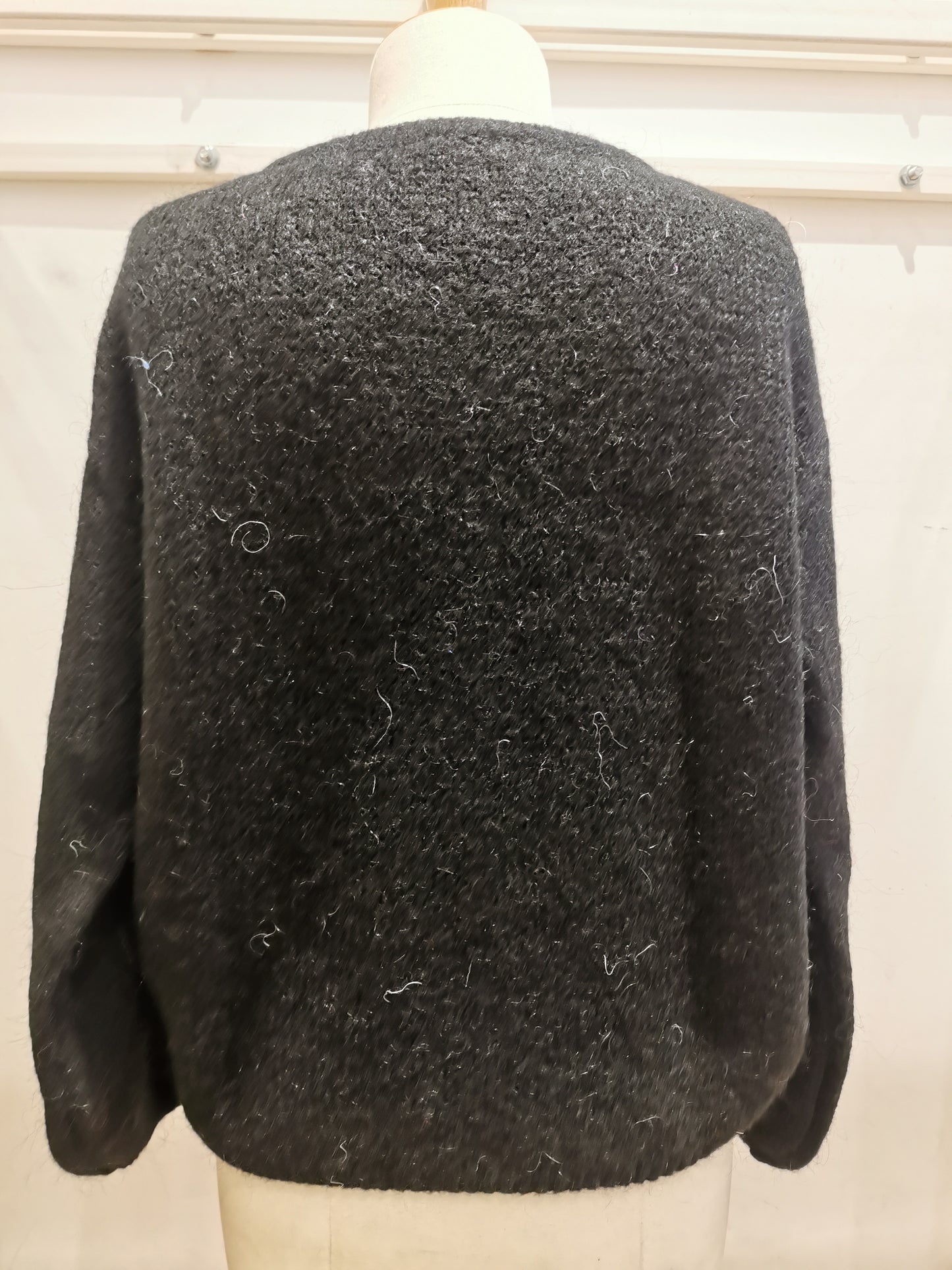 Vest met knopen | Zwart