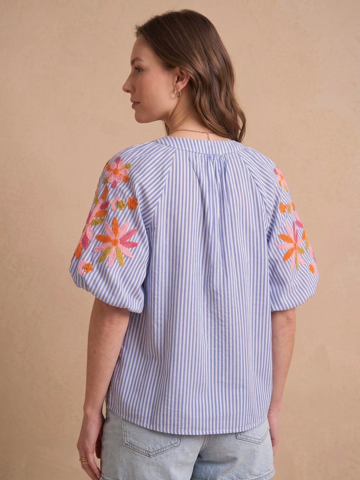 Geborduurd blouse met korte pofmouwen strepen | Blauw