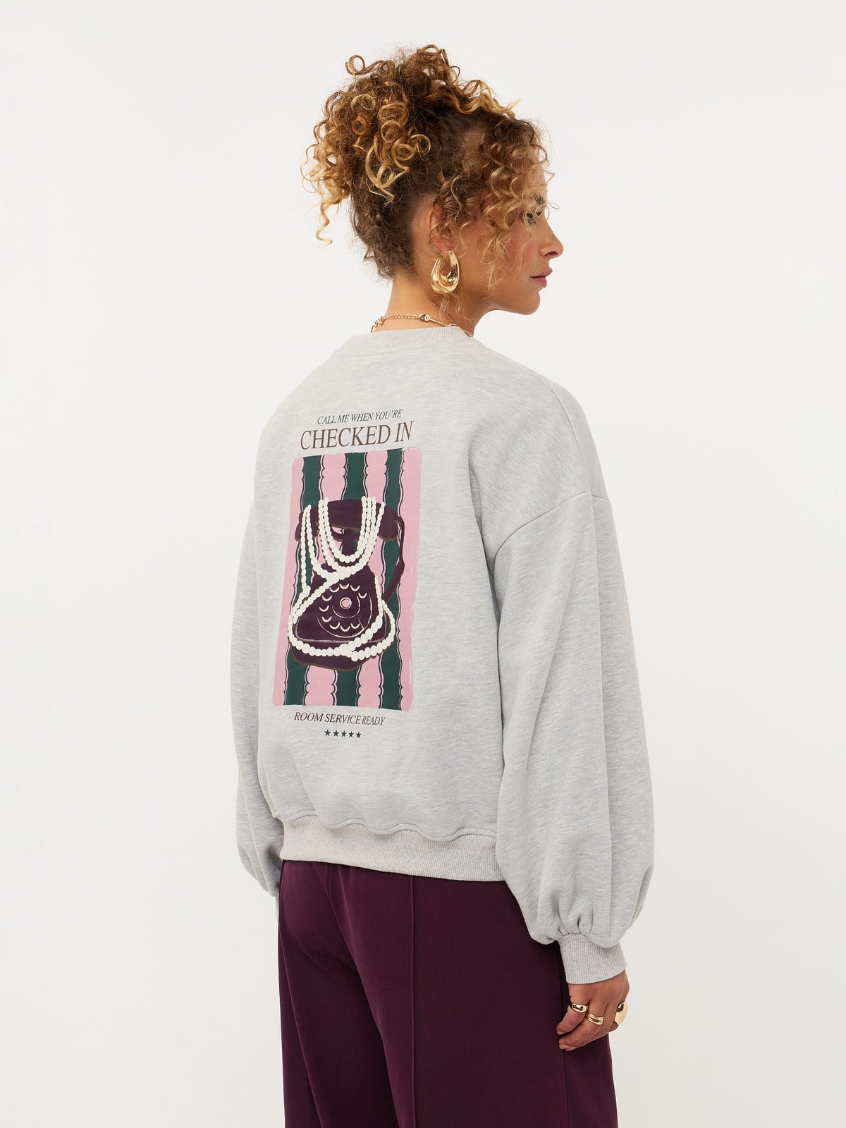 Ydence | Sweater Checked in