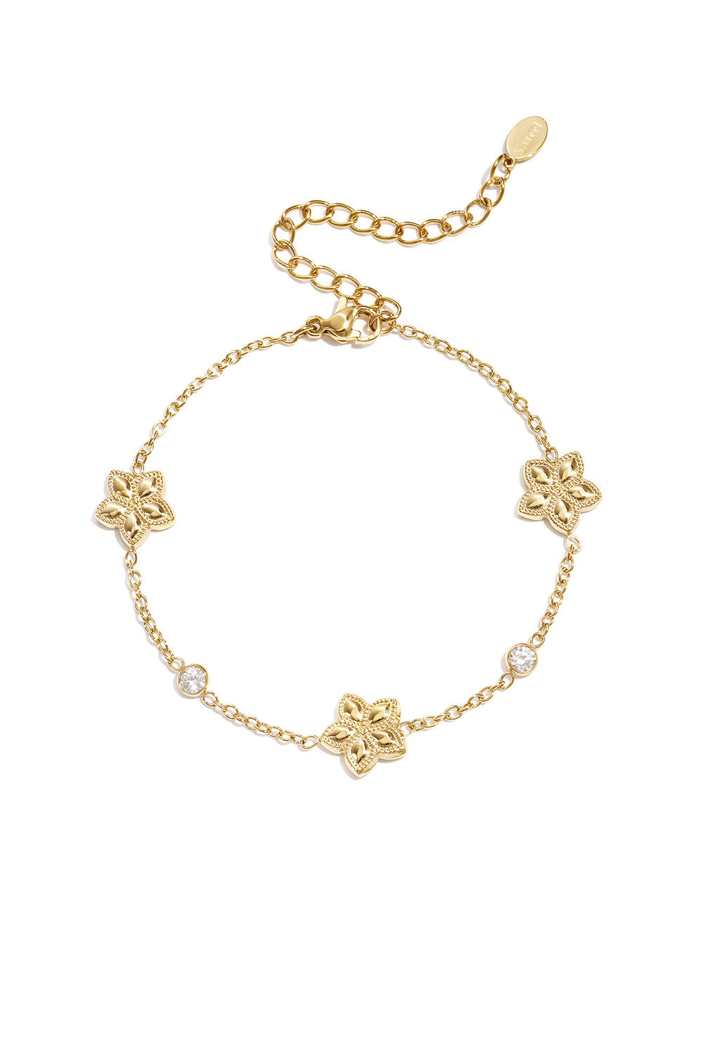 Armband met een afwisselend patroon van bloemen en stenen