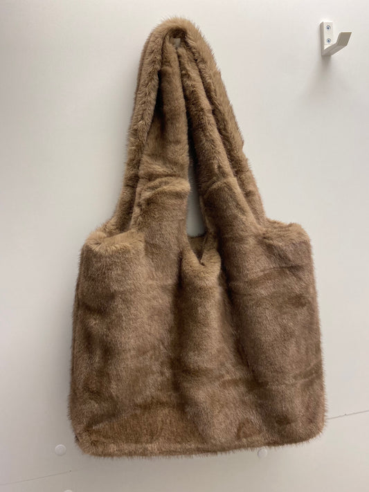 Fluffy handtas