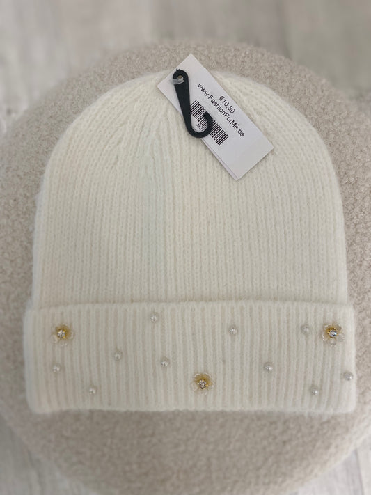 Muts met parels | wit
