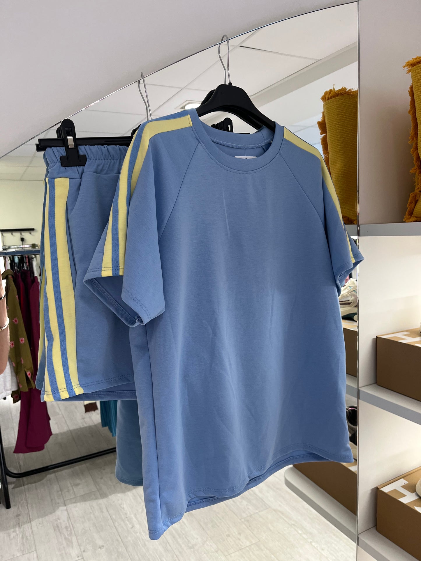 T-shirt + short set blauw
