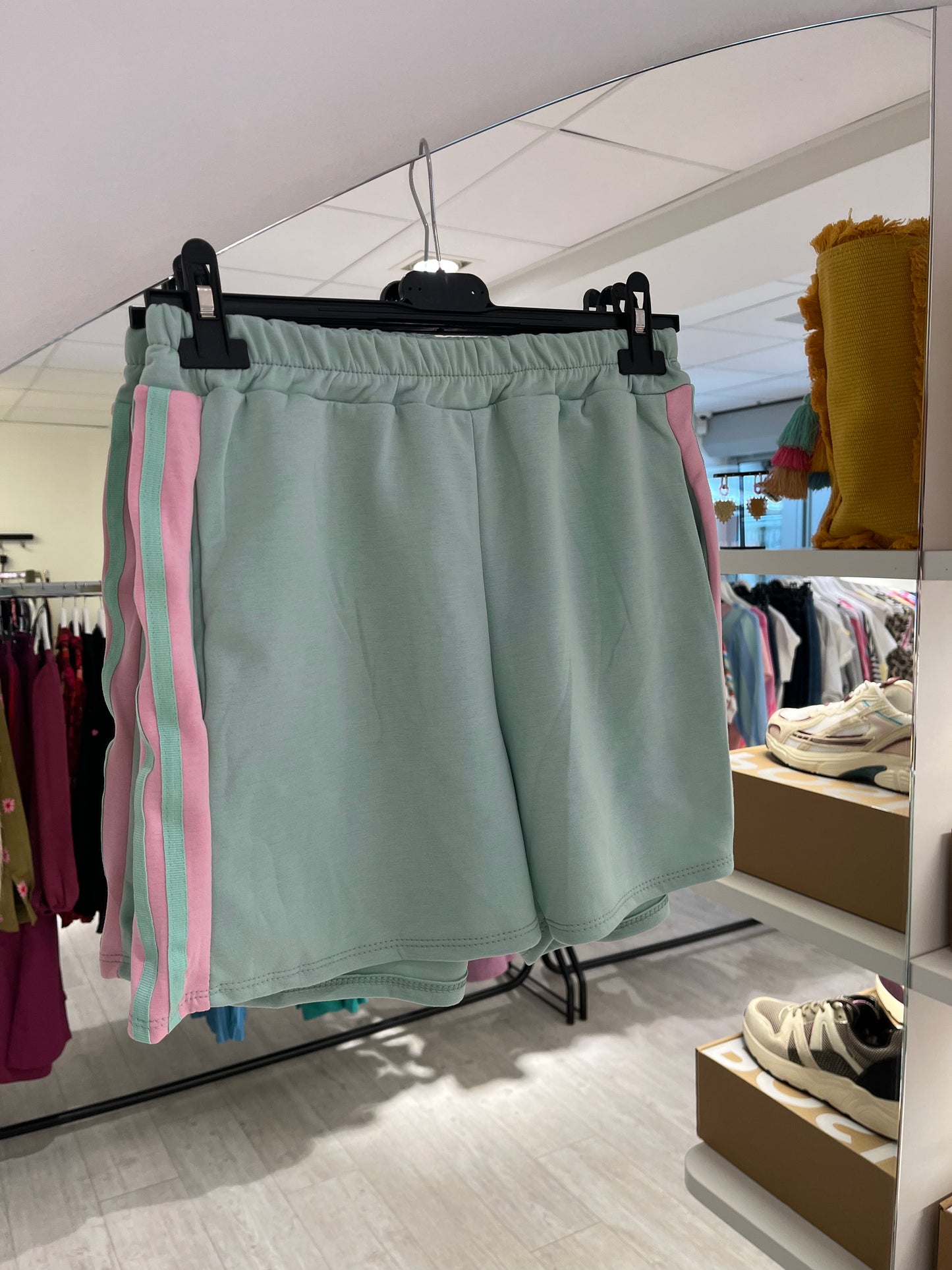 T-shirt + short set mint