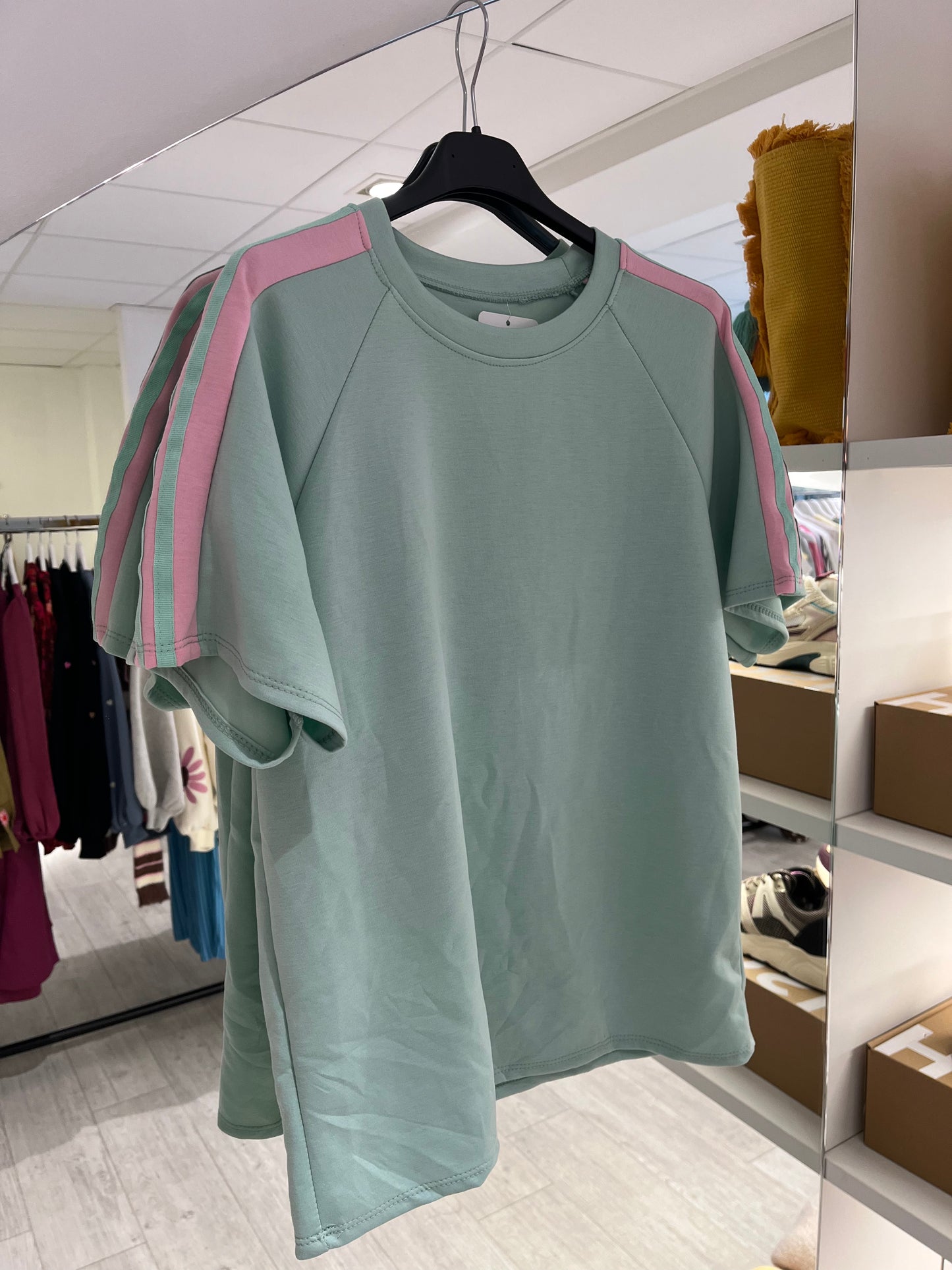 T-shirt + short set mint