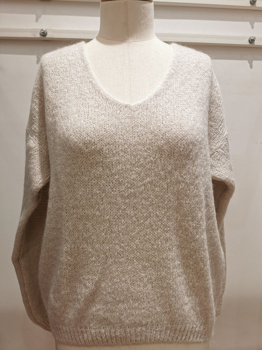 V-neck sweater | Beige