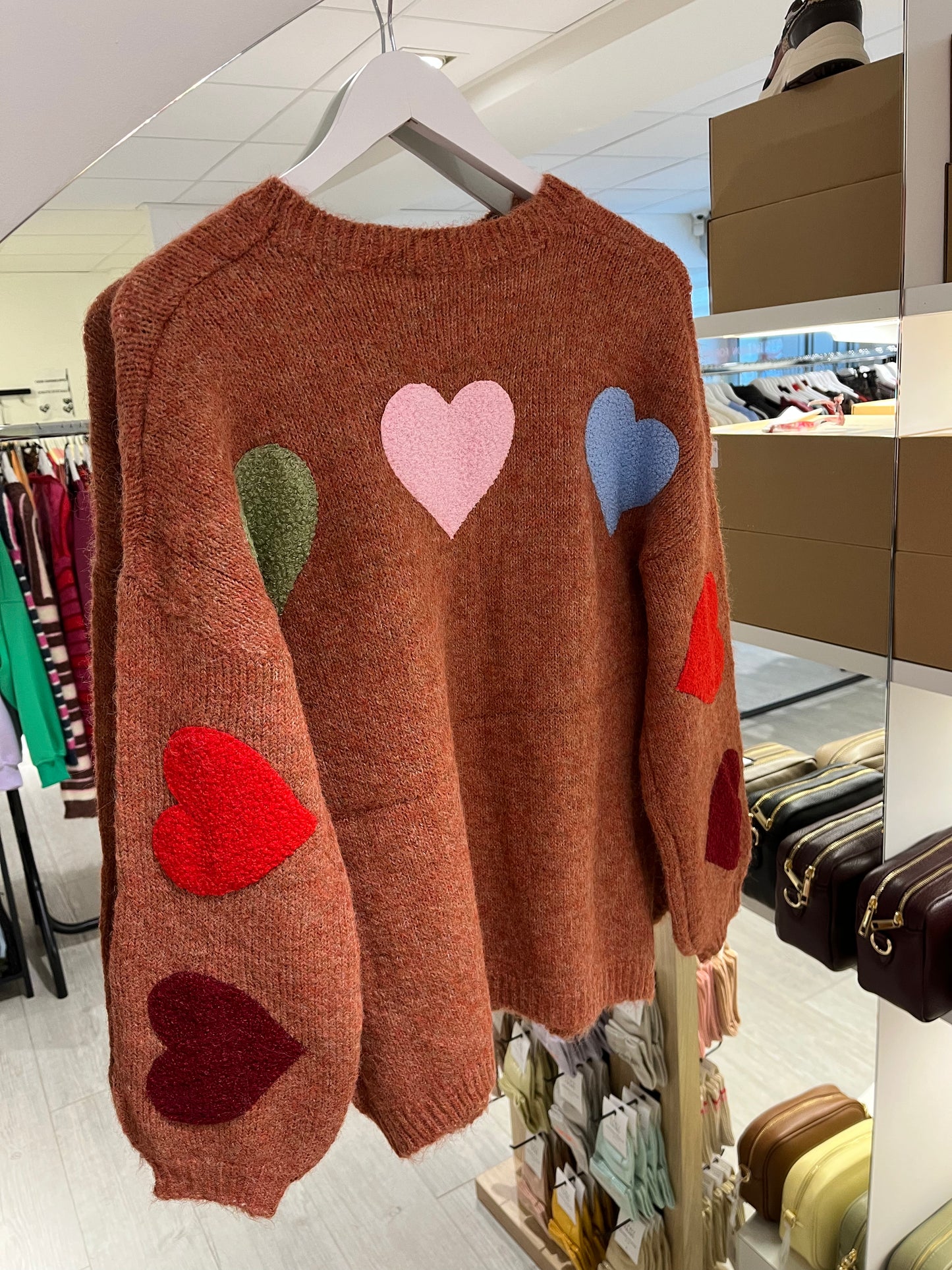 Love yourself hartjes trui| Oranje