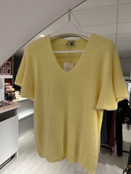 Fluffy blouse | Geel