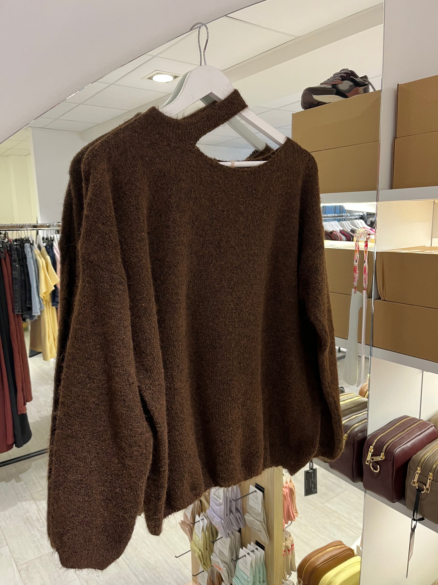 Trui met speciale kraag | Bruin