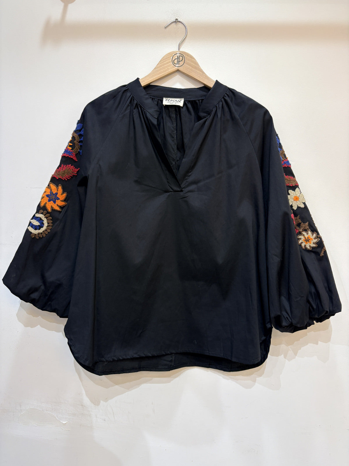 Geborduurde blouse | Zwart