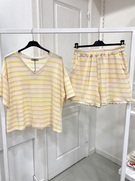 Striped set | Geel