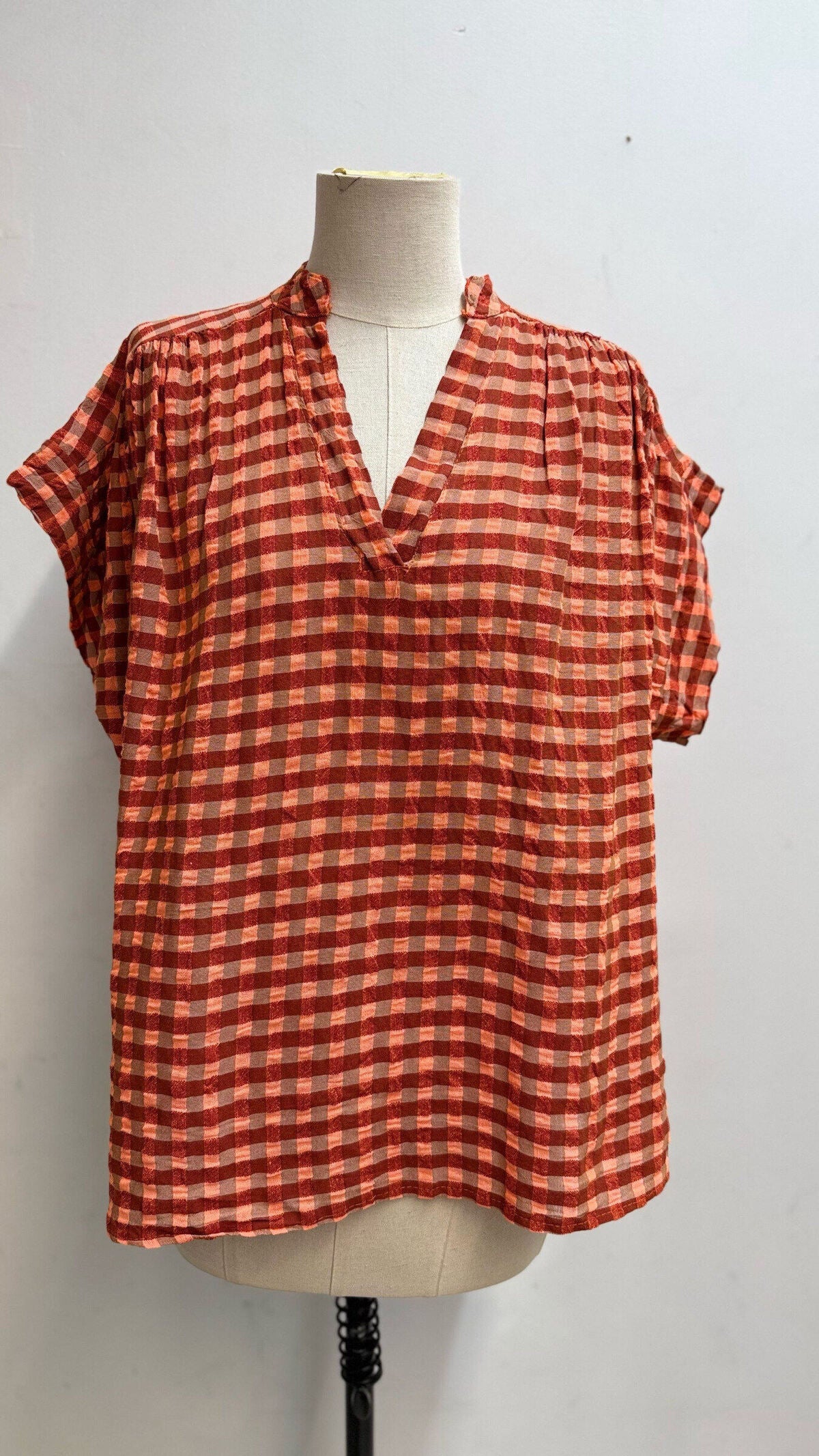 Blouse v-neck | Rost
