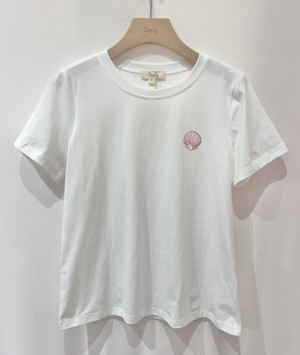 T-shirt the beach club | Wit & Blauw